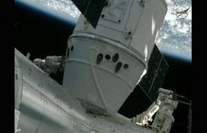 NASA da 1.100 millones de dólares a empresas privadas para vuelos espaciales