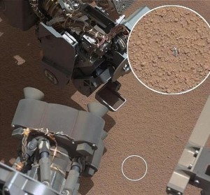 El objeto brillante descubierto por el Curiosity en Marte, es un plástico