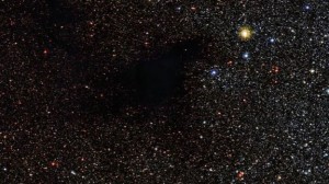Una Mancha Negra que esconde Miles de Estrellas Futuras