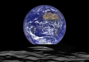 ¿Qué pasaría si no tuviésemos Luna?