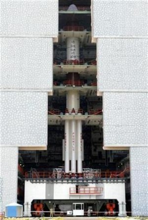 Primera sonda lunar no tripulada de India sufre desperfectos