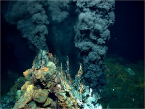 Electricidad Submarina Habría Generado la Vida en la Tierra