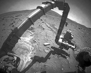 El robot atrapado en Marte halla nuevos indicios de agua